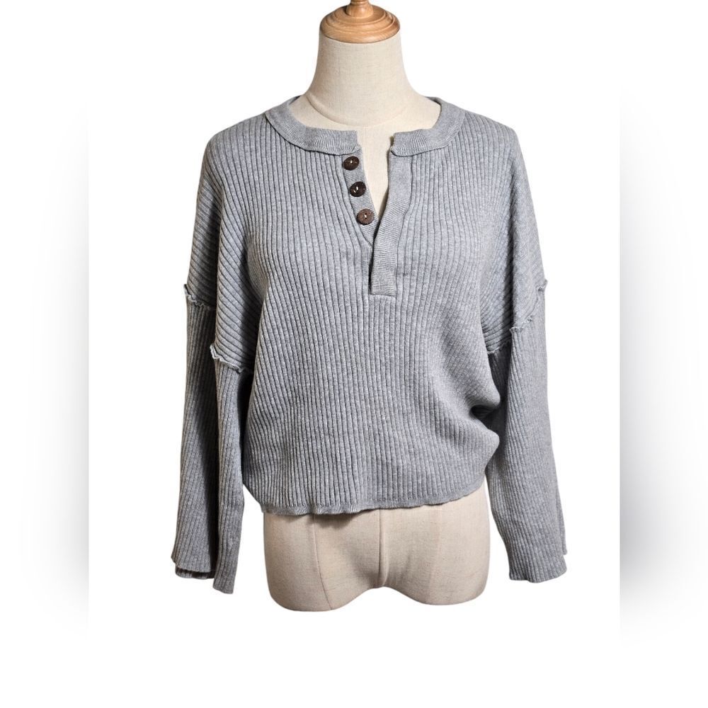 Urban Outfitters Cropped Gray Rib Knit Y2K Henley Style Bell Sleeve Sweater Top